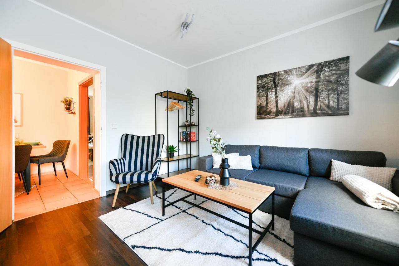 Fuerst-Pueckler-Apartment_Bis 6 Personen_Waschmaschine_Kueche_2X Parkplaetze_Terrasse_Netflix Κότμπους Εξωτερικό φωτογραφία
